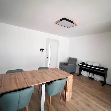 Maison Moderne 5 Personnes En Location Courte Duree