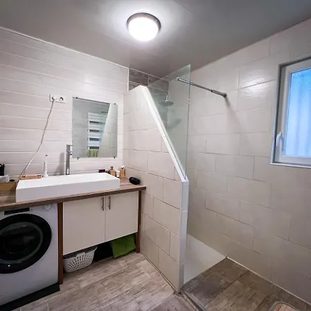 Maison Moderne 5 Personnes En Location Courte Duree 别墅 *